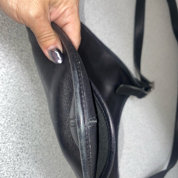 CC1-Coach Vintage Small Hippie Flap Leather Shoulder/Crossbody Bag GUC - Picture 9 of 15